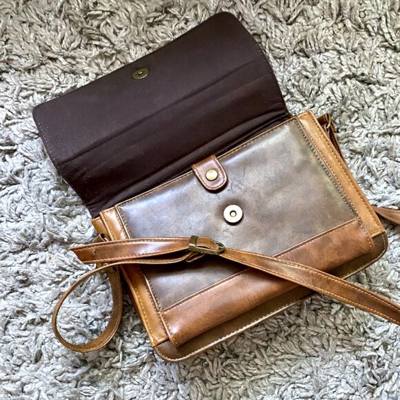 Faux Leather Shoulder Handbag | Top Handle Travel Purse | Versatile Boho Bag - Picture 4 of 10